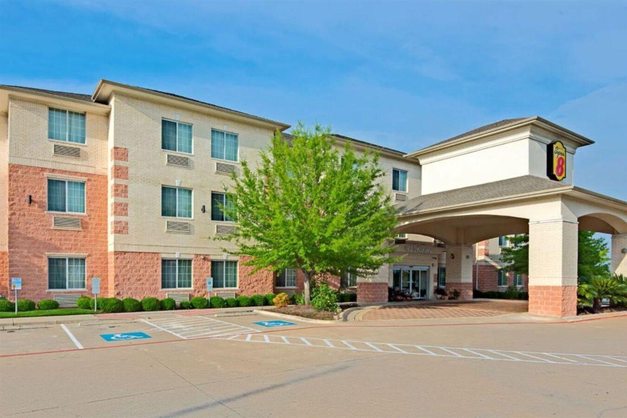 Super 8 By Wyndham Austin/Airport North Hotel Bagian luar foto